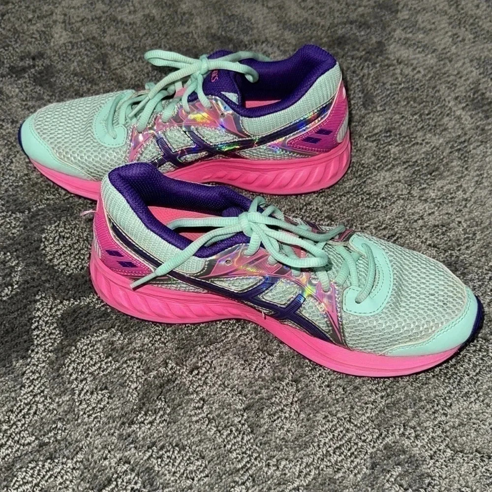 •Kid’s Asics Jolt•​ - Picture 5 of 10